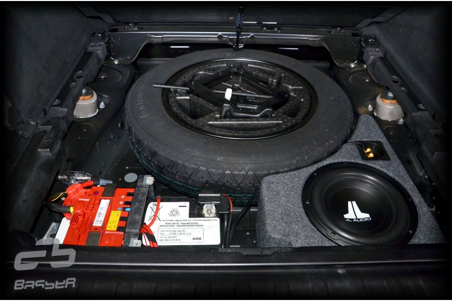 bmw x5 e70 subwoofer